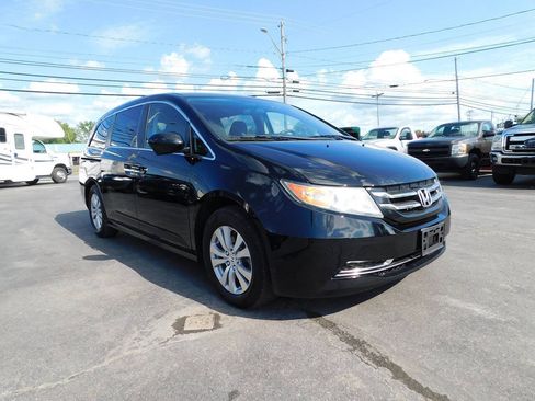 Used 2016 Honda Odyssey EX image 2