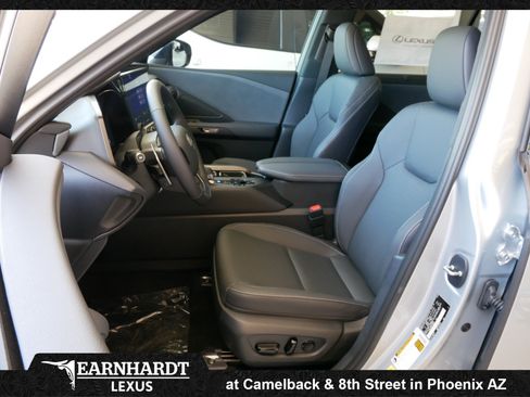 New 2026 Lexus TX 350 AWD image 2