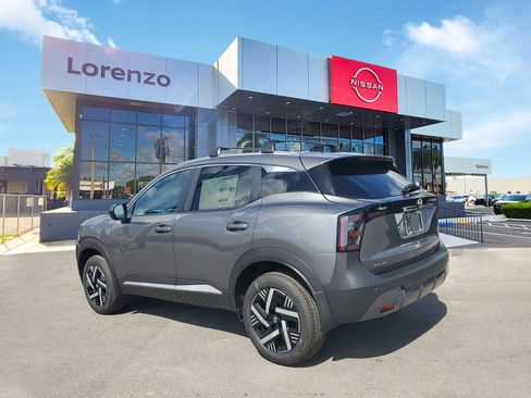 New 2026 Nissan Kicks SV image 6