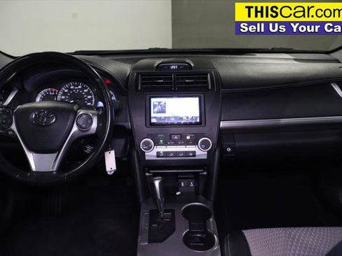 Used 2012 Toyota Camry SE image 15