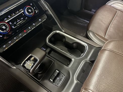 Used 2024 GMC Sierra 1500 Denali w/ Denali Reserve Package image 26