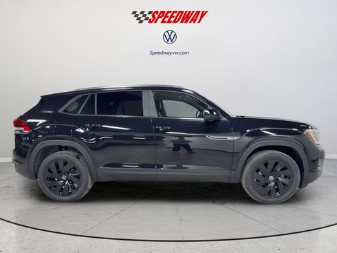 New 2026 Volkswagen Atlas Cross Sport SE AWD/4WD image 11