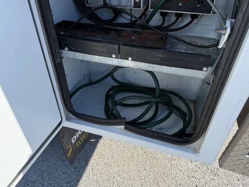Used 2019 Mercedes-Benz Sprinter 170 w/ Chrome Grille Package image 25