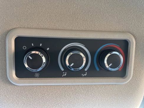 Used 2022 Chevrolet Express 3500 LS image 15