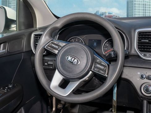 Used 2021 Kia Sportage LX image 20