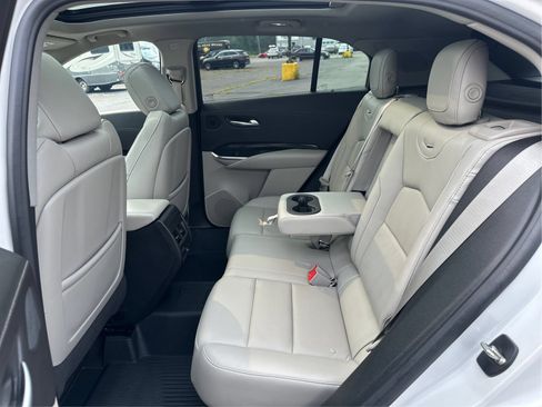 Certified 2023 Cadillac XT4 Premium Luxury AWD/4WD image 10