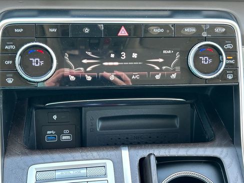 Used 2024 Genesis GV80 3.5T w/ Prestige Package image 13