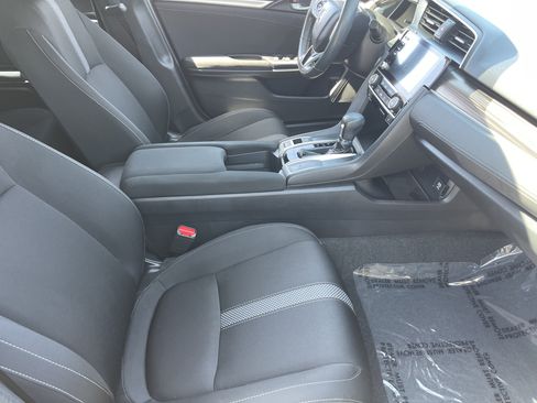 Used 2020 Honda Civic EX image 11