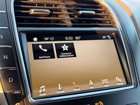 Used 2018 Lincoln MKX Reserve w/ Driver Assistance Package AWD/4WD image 20