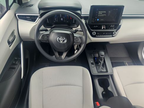 Certified 2026 Toyota Corolla Cross L FWD image 9