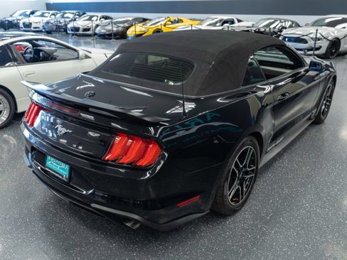 Used 2020 Ford Mustang Premium RWD image 6