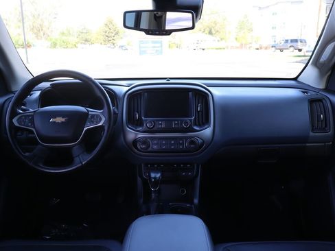 Used 2022 Chevrolet Colorado Z71 w/ Safety Package image 16