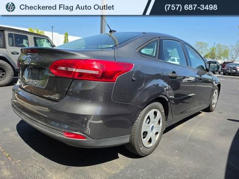 Used 2016 Ford Focus S image 6