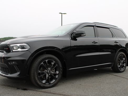 Used 2023 Dodge Durango R/T AWD/4WD image 14