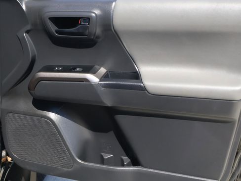 Used 2023 Toyota Tacoma SR5 image 16