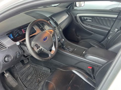 Used 2017 Ford Taurus SEL w/ Equipment Group 201A FWD image 9