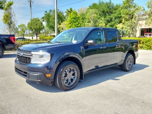 Certified 2022 Ford Maverick XLT w/ Equipment Group 300A Standard AWD/4WD image 3