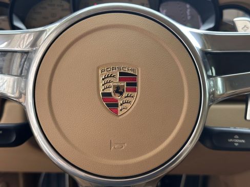 Used 2014 Porsche 911 Carrera image 36
