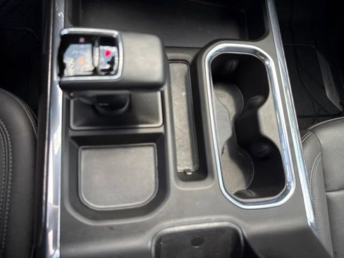 Used 2025 Chevrolet Silverado 1500 LTZ w/ LTZ Premium Package AWD/4WD image 33