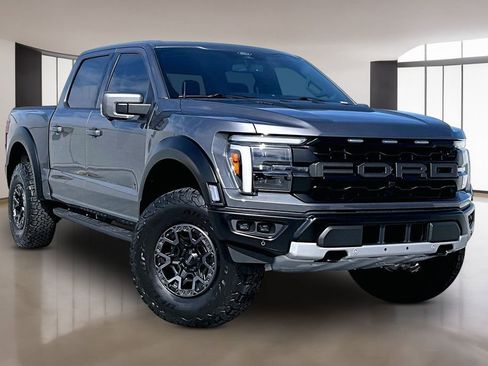 Used 2024 Ford F150 Raptor image 3