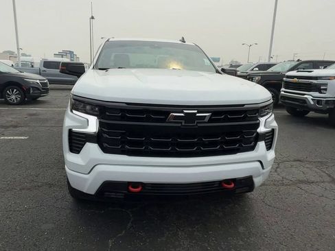 Used 2023 Chevrolet Silverado 1500 RST w/ Redline Edition AWD/4WD image 3