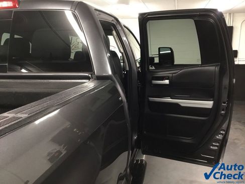 Used 2014 Toyota Tundra SR5 image 40