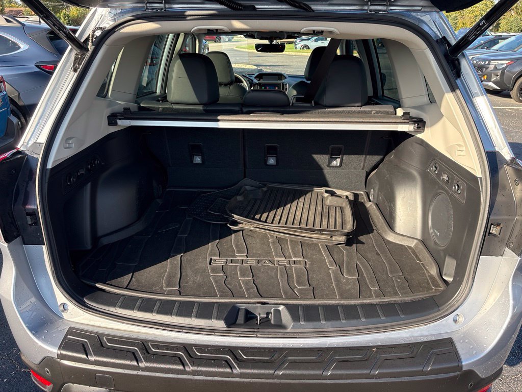 Used 2023 Subaru Forester Limited AWD/4WD image 23