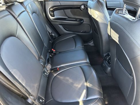 Used 2021 MINI Cooper Countryman S w/ Premium Package image 12