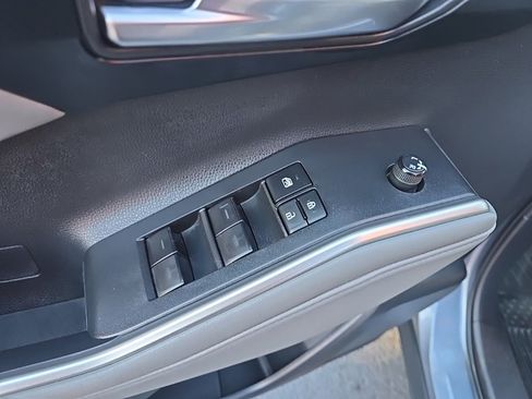 Certified 2022 Toyota Highlander XLE image 19