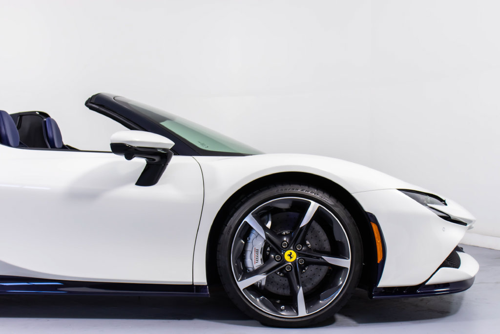 Certified 2022 Ferrari SF90 Spider AWD/4WD image 17