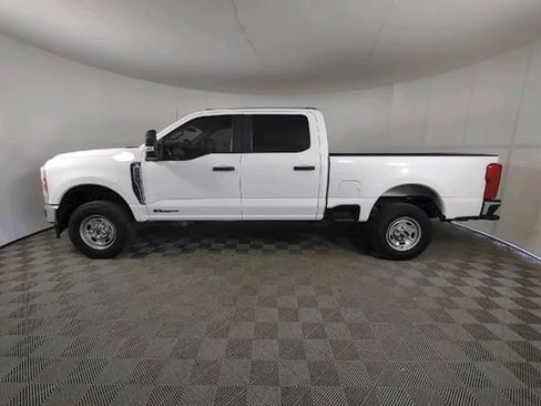 Used 2024 Ford F250 XL w/ Snow Plow Prep Package AWD/4WD image 4