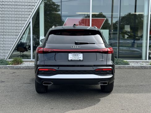 New 2025 Audi Q5 Premium image 9