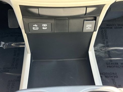 Used 2026 Honda Odyssey EX-L image 8