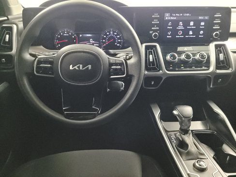 Used 2022 Kia Sorento LX FWD image 22