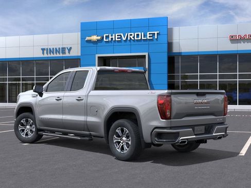 New 2026 GMC Sierra 1500 SLE image 3