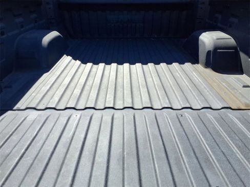 Used 2025 GMC Sierra 1500 Elevation w/ Elevation Premium Package image 10