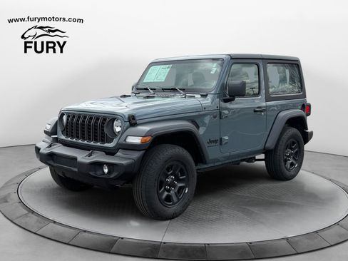 Used 2024 Jeep Wrangler Sport AWD/4WD image 7