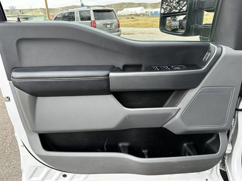 Used 2024 Ford F550 4x4 Crew Cab Super Duty image 6