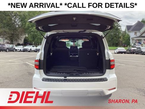 Used 2023 Nissan Armada Platinum w/ Captain's Chairs Package AWD/4WD image 15