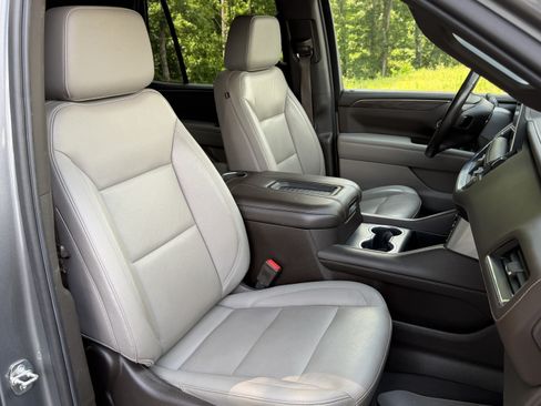 Used 2021 Chevrolet Tahoe LT RWD image 35