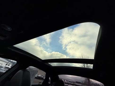 Used 2024 Kia K5 GT w/ GT1 Package image 30