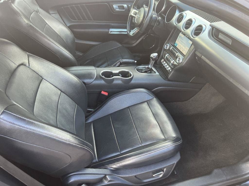 Used 2018 Ford Mustang Premium RWD image 10