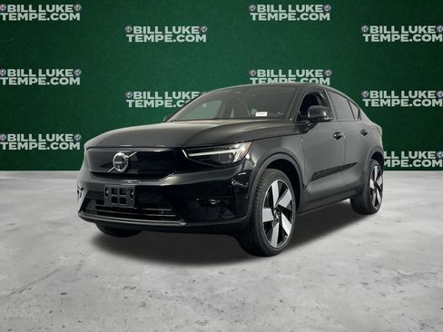 Used 2023 Volvo C40 P8 Recharge Ultimate image 4