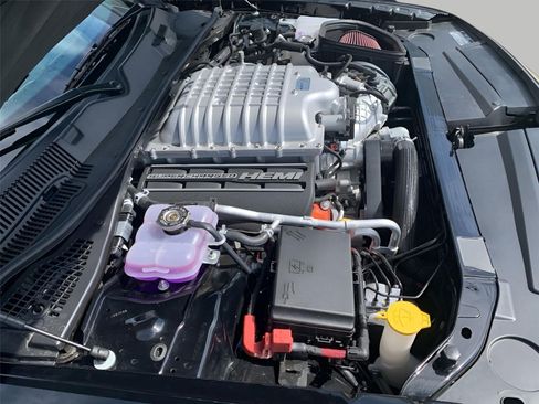 Used 2023 Dodge Challenger SRT Hellcat RWD image 33