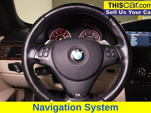 Used 2011 BMW 335i Convertible image 11