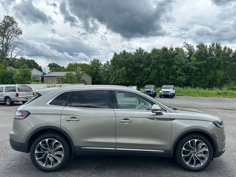 Used 2023 Lincoln Nautilus Reserve w/ Equipment Group 201A AWD/4WD image 13