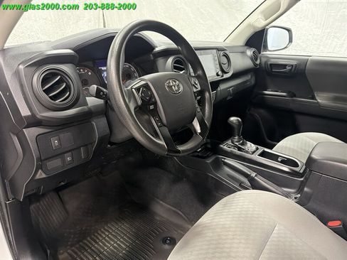 Used 2021 Toyota Tacoma SR RWD image 3