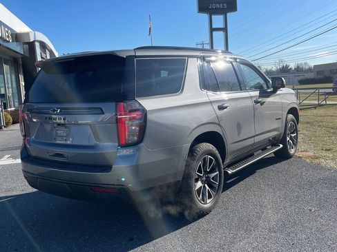 Used 2022 Chevrolet Tahoe Z71 w/ Luxury Package image 8