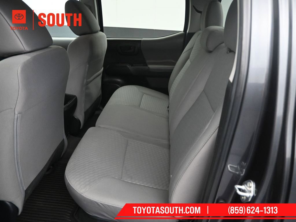 Used 2023 Toyota Tacoma SR AWD/4WD image 23