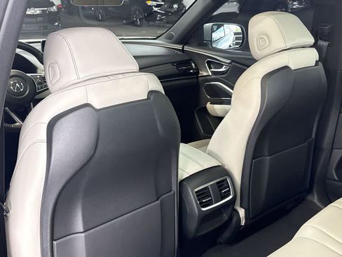 Certified 2025 Acura RDX SH-AWD image 23